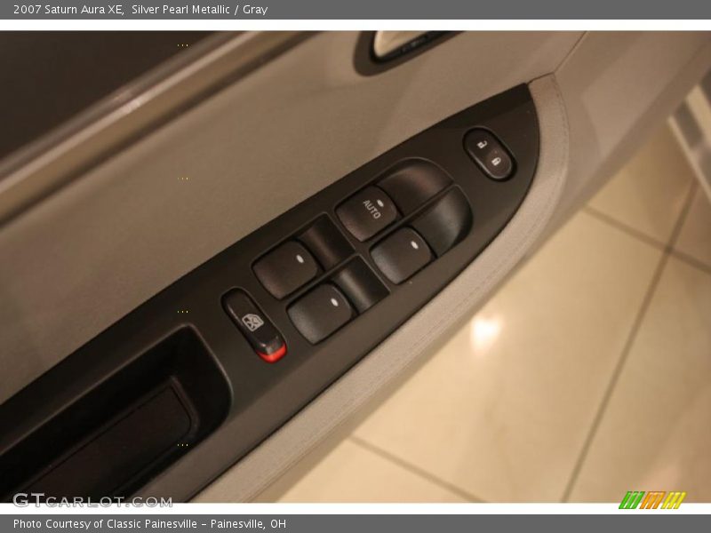 Silver Pearl Metallic / Gray 2007 Saturn Aura XE