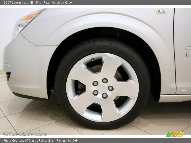Silver Pearl Metallic / Gray 2007 Saturn Aura XE