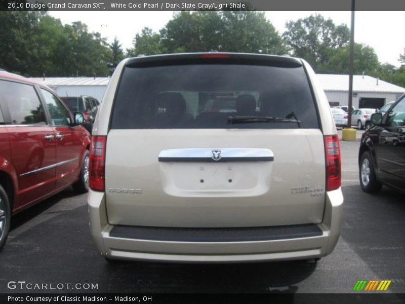 White Gold Pearl / Dark Slate Gray/Light Shale 2010 Dodge Grand Caravan SXT