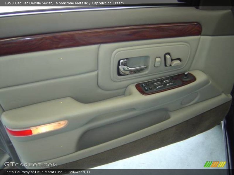 Moonstone Metallic / Cappuccino Cream 1998 Cadillac DeVille Sedan