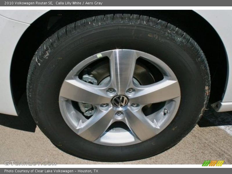 Calla Lilly White / Aero Gray 2010 Volkswagen Routan SE