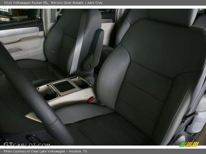 Mercury Silver Metallic / Aero Gray 2010 Volkswagen Routan SEL
