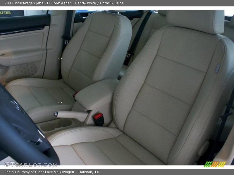 Candy White / Cornsilk Beige 2011 Volkswagen Jetta TDI SportWagen