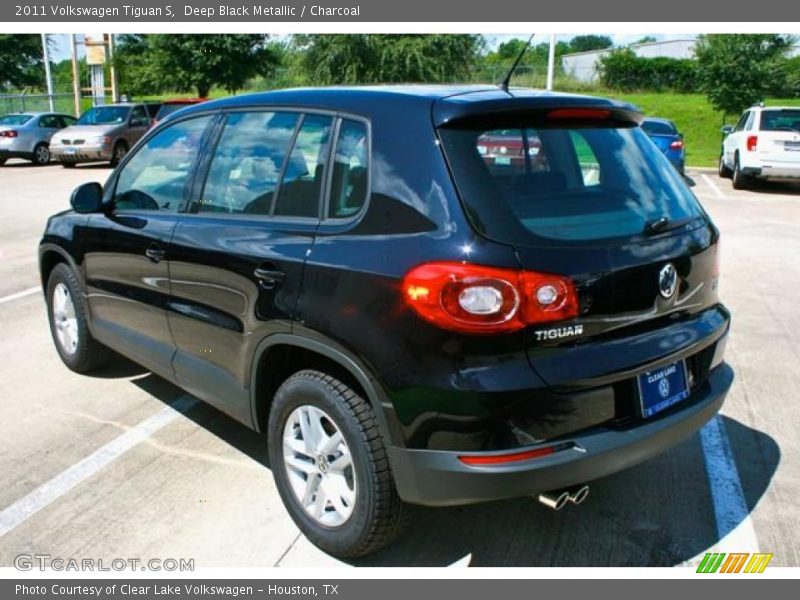 Deep Black Metallic / Charcoal 2011 Volkswagen Tiguan S