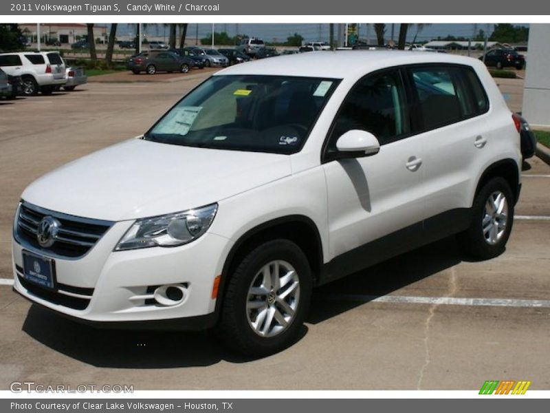 Candy White / Charcoal 2011 Volkswagen Tiguan S