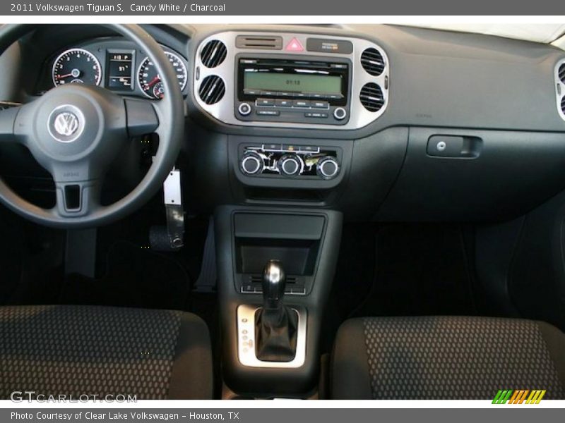 Candy White / Charcoal 2011 Volkswagen Tiguan S