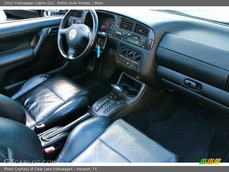 Reflex Silver Metallic / Black 2002 Volkswagen Cabrio GLX