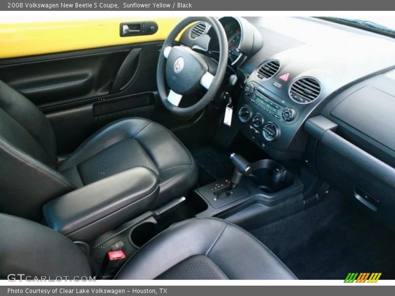 Sunflower Yellow / Black 2008 Volkswagen New Beetle S Coupe