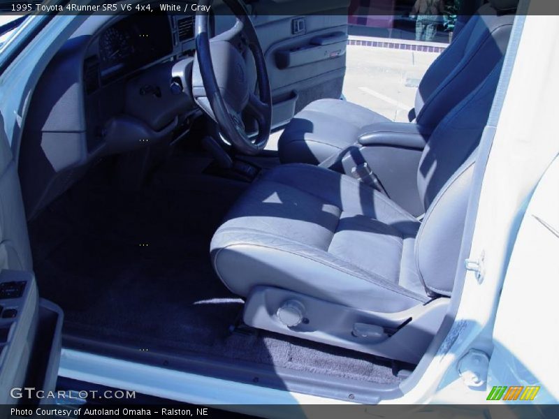 White / Gray 1995 Toyota 4Runner SR5 V6 4x4