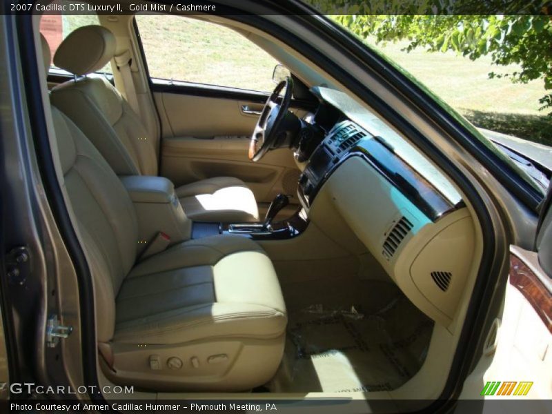 Gold Mist / Cashmere 2007 Cadillac DTS Luxury II