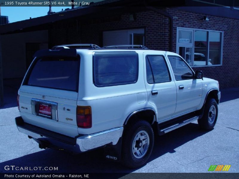 White / Gray 1995 Toyota 4Runner SR5 V6 4x4