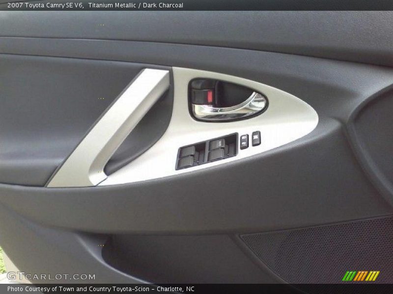 Titanium Metallic / Dark Charcoal 2007 Toyota Camry SE V6