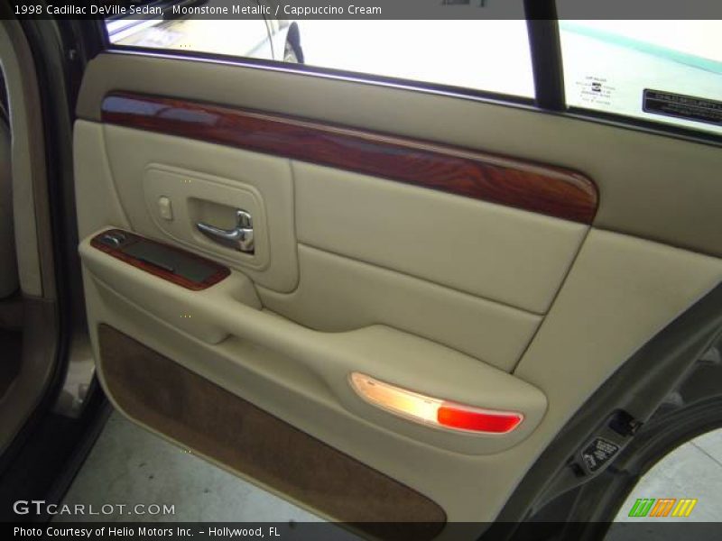 Moonstone Metallic / Cappuccino Cream 1998 Cadillac DeVille Sedan