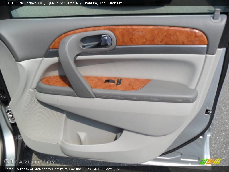 Quicksilver Metallic / Titanium/Dark Titanium 2011 Buick Enclave CXL