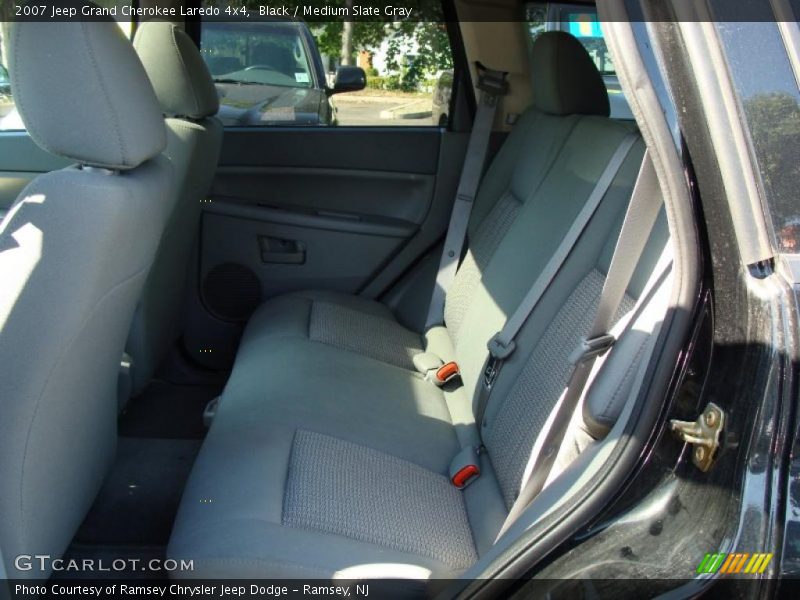 Black / Medium Slate Gray 2007 Jeep Grand Cherokee Laredo 4x4