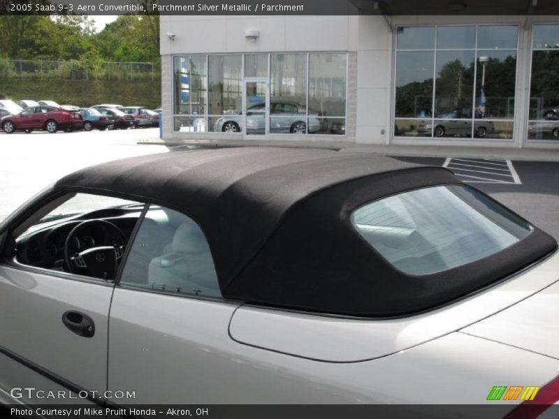 Parchment Silver Metallic / Parchment 2005 Saab 9-3 Aero Convertible