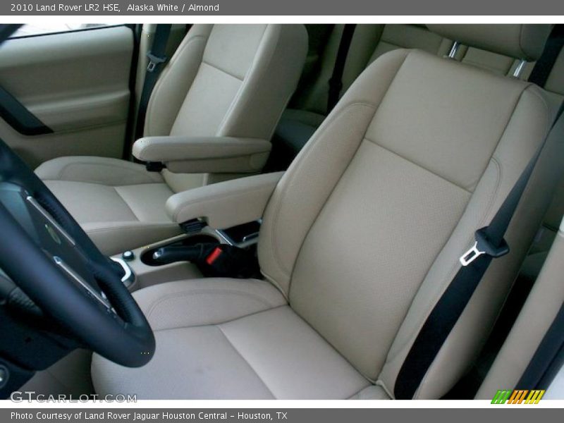 Alaska White / Almond 2010 Land Rover LR2 HSE