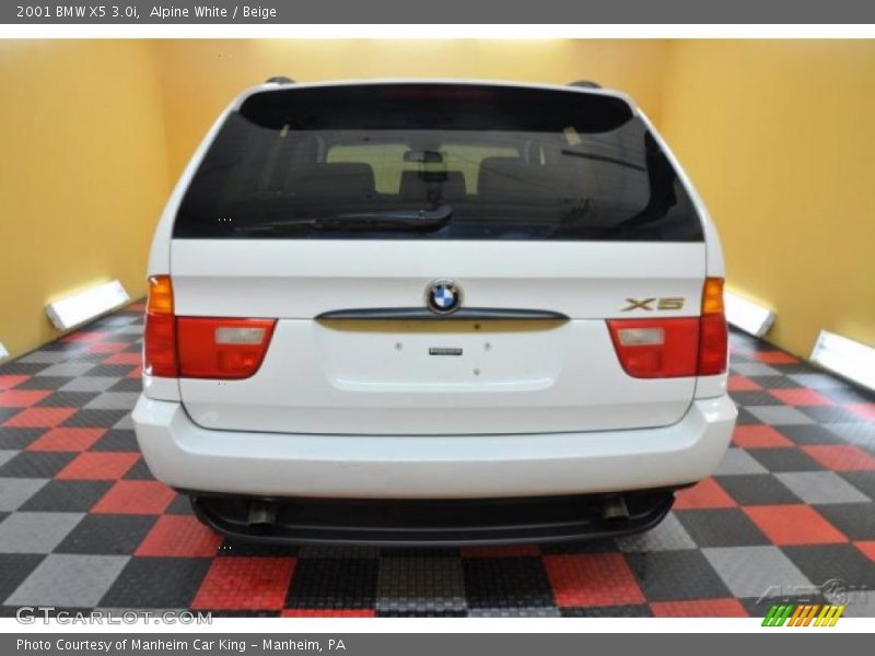 Alpine White / Beige 2001 BMW X5 3.0i