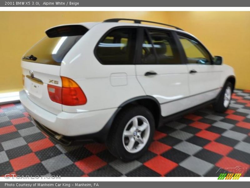 Alpine White / Beige 2001 BMW X5 3.0i