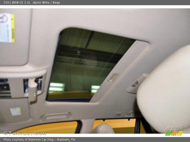 Alpine White / Beige 2001 BMW X5 3.0i