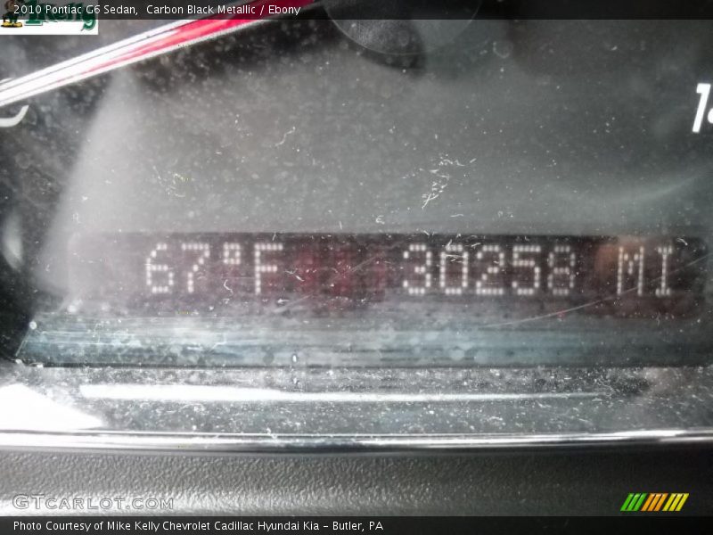 Carbon Black Metallic / Ebony 2010 Pontiac G6 Sedan