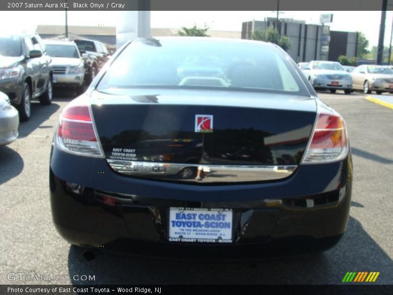 Black Onyx / Gray 2007 Saturn Aura XE