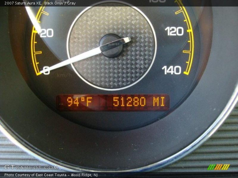 Black Onyx / Gray 2007 Saturn Aura XE