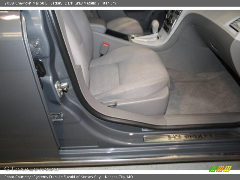 Dark Gray Metallic / Titanium 2009 Chevrolet Malibu LT Sedan