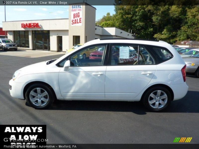 Clear White / Beige 2007 Kia Rondo LX V6