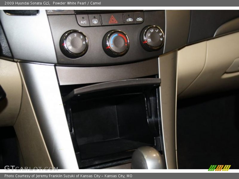 Powder White Pearl / Camel 2009 Hyundai Sonata GLS