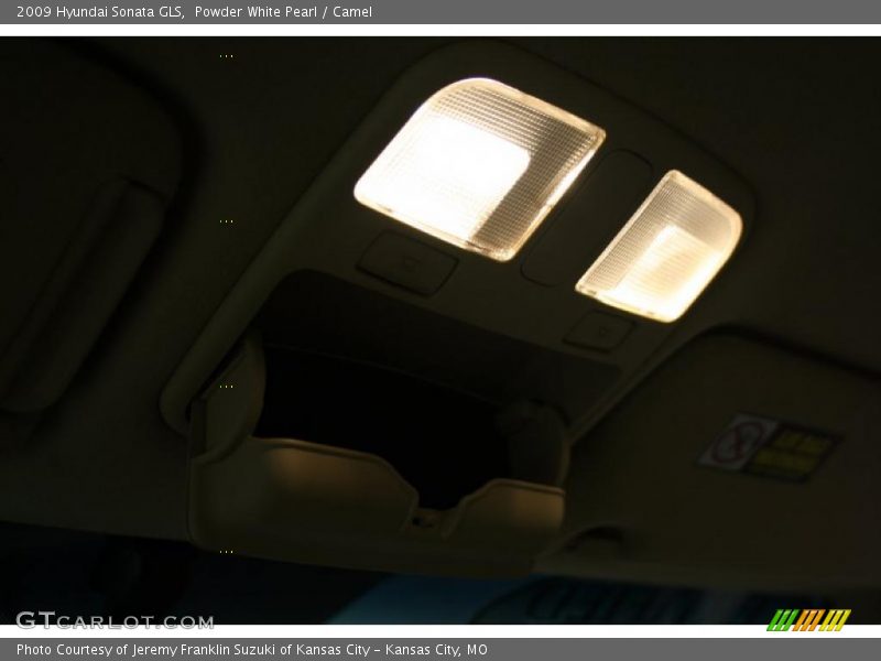 Powder White Pearl / Camel 2009 Hyundai Sonata GLS