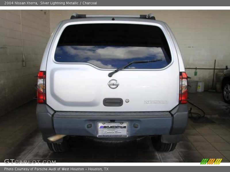 Silver Lightning Metallic / Charcoal 2004 Nissan Xterra