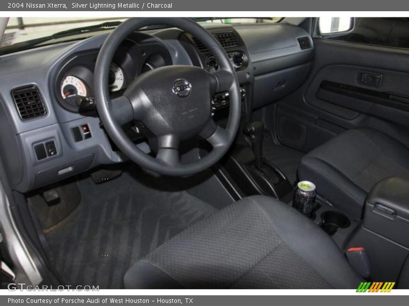 Silver Lightning Metallic / Charcoal 2004 Nissan Xterra