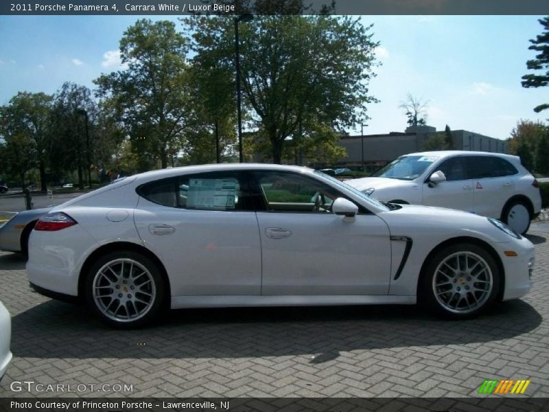 Carrara White / Luxor Beige 2011 Porsche Panamera 4