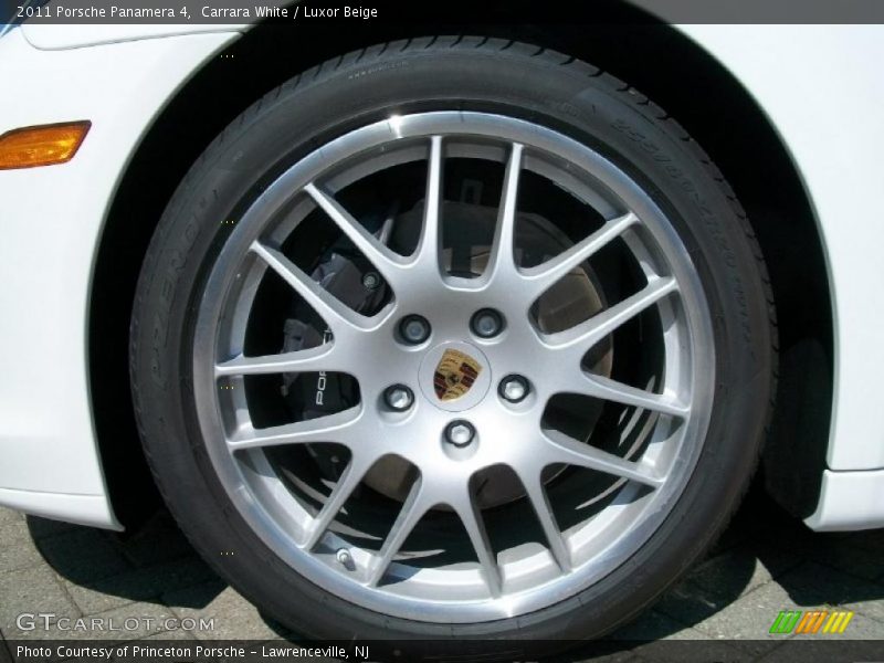 Carrara White / Luxor Beige 2011 Porsche Panamera 4