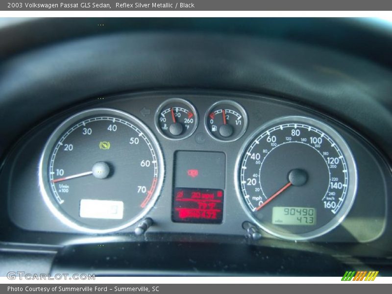 Reflex Silver Metallic / Black 2003 Volkswagen Passat GLS Sedan