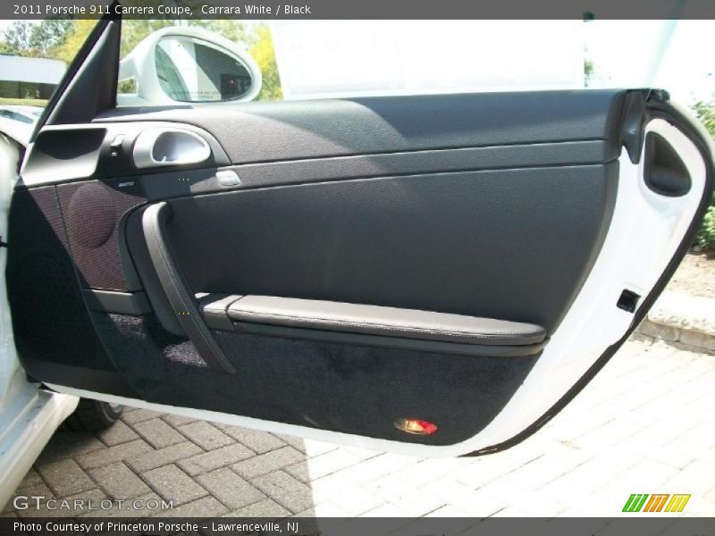 Carrara White / Black 2011 Porsche 911 Carrera Coupe
