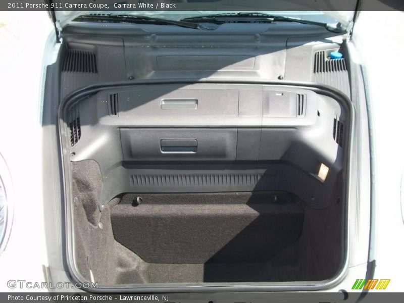 Carrara White / Black 2011 Porsche 911 Carrera Coupe