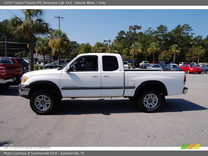 Natural White / Gray 2000 Toyota Tundra SR5 Extended Cab 4x4