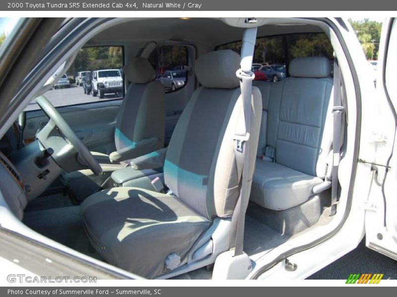 Natural White / Gray 2000 Toyota Tundra SR5 Extended Cab 4x4