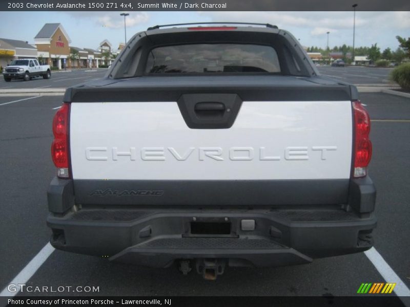 Summit White / Dark Charcoal 2003 Chevrolet Avalanche 1500 Z71 4x4