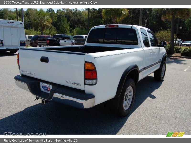 Natural White / Gray 2000 Toyota Tundra SR5 Extended Cab 4x4