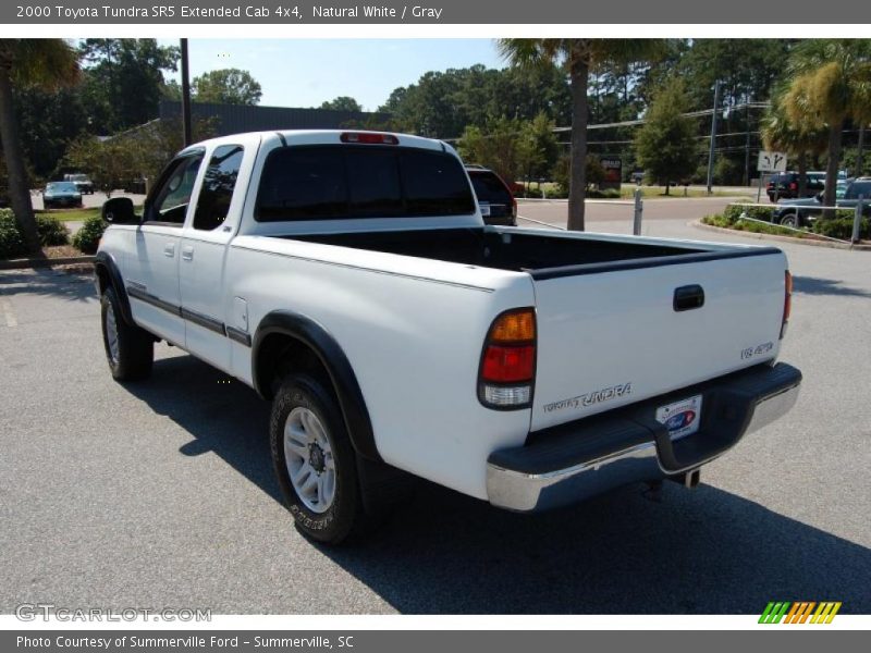 Natural White / Gray 2000 Toyota Tundra SR5 Extended Cab 4x4