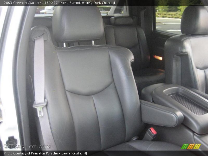 Summit White / Dark Charcoal 2003 Chevrolet Avalanche 1500 Z71 4x4