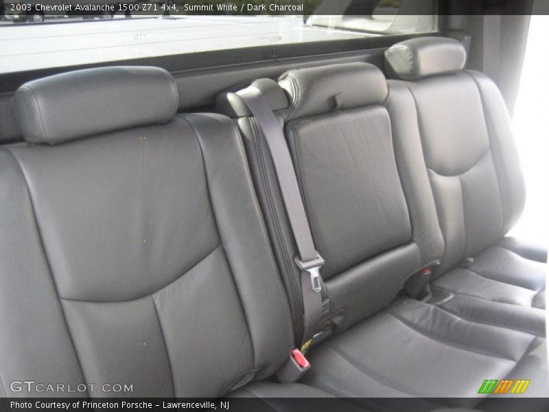 Summit White / Dark Charcoal 2003 Chevrolet Avalanche 1500 Z71 4x4