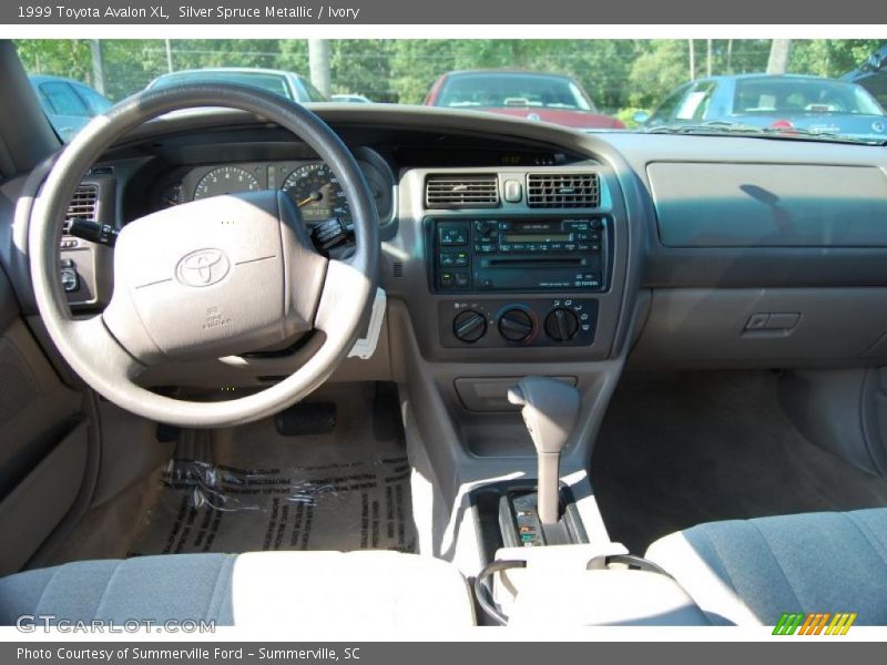 Silver Spruce Metallic / Ivory 1999 Toyota Avalon XL