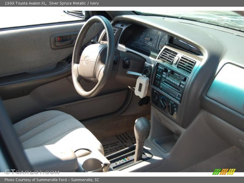 Silver Spruce Metallic / Ivory 1999 Toyota Avalon XL