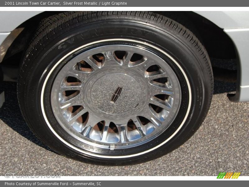 Silver Frost Metallic / Light Graphite 2001 Lincoln Town Car Cartier