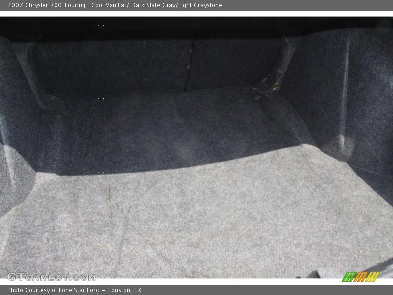 Cool Vanilla / Dark Slate Gray/Light Graystone 2007 Chrysler 300 Touring