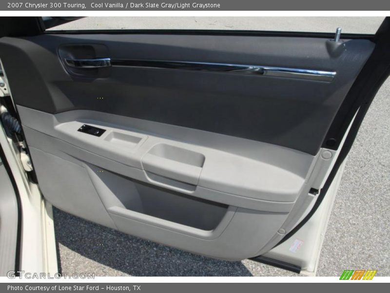 Cool Vanilla / Dark Slate Gray/Light Graystone 2007 Chrysler 300 Touring